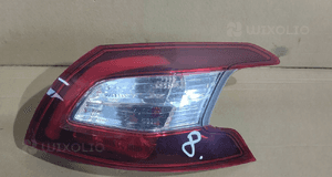 Lampa prawa tył tylna peugeot 308 T9 hb 9677817580 1