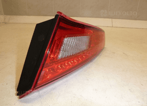 Alfa romeo gulietta lampa tylna tył prawa w klape 2