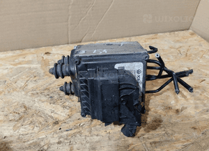 Pompa hamulcowa abs vw passat B6 2.0 tdi 3C0614109C 1