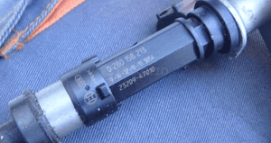 WTRYSK WTRYSKIWACZ 23209-47010 TOYOTA YARIS III
