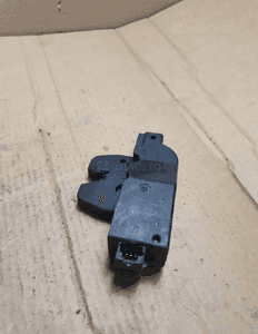 Zamek klapy tył peugeot 307 nr 9646091580 4