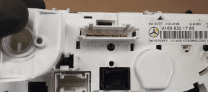 Panel nawiewu klimatyzacji klimy Mercedes W245 A1698301785 5