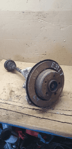 Zwrotnica piasta lewy tył tylna lewa półoś BMW 5 E39 3.0D 1229142 1