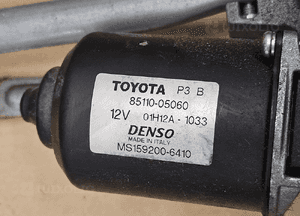 Toyota Avensis T25 mechanizm wycieraczek przod silniczek  85110-05060 2