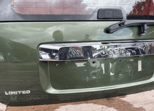Jeep liberty cherokee kk blenda klapy chrom ładna 2