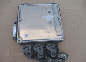 Sterownik silnika renault laguna iii 3 2.0 dci 0281015781 3