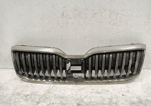 Atrapa gril grill skoda superb iii 3 3V lift 19- 1