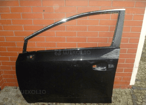 Toyota avensis T27 kombi drzwi tylne prawe 11