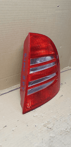 Lampa prawy tył tylna prawa Skoda Superb I 4