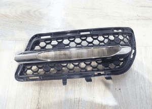 Kratka prawa Mercedes Eklasa 212 AMG a2128851853 1