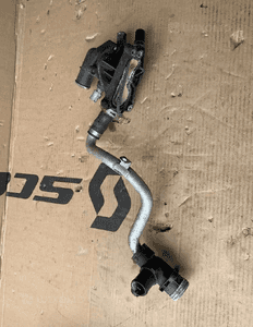 Obudowa termostatu termostat króciec wąż wody Ford C-MAX 1.0 ECOBOOST CM5G-9K478-FB 4