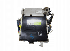 Moduł sterownik komfortu toyota yaris iii 89221-0D110 2011-2017 1