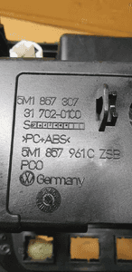 Tunel środkowy osłona tunelu VW Golf V Plus 5M1857307 5M1857961C 5