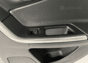 Tapicerka drzwi prawy tył volvo XC60 30766413 5