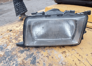 lampa lewa przód audi a 4 b 5 1