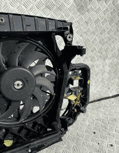 Pas przedni wzmocnienie wentylatory A6 C6 2.0 tdi 3