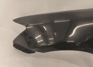 Lexus is 05-09 BŁOTNIK LEWY PRZÓD 6