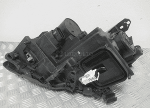 Lampa przednia przód prawa mercedes gla W156 bi-xenon A1569061800 2013-2017 18