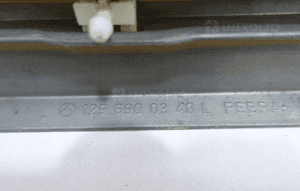 Listwa drzwi lewy przód mercedes sl R129 129690340 9