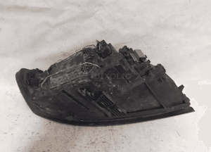 .  PRZOD PRZEDNIA LAMPA LEWA VOLVO V50 S40 5