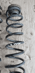 Sprężyny sprężyna tył tylne 2SZT VW FOX 6