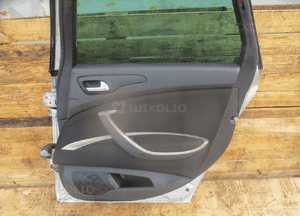 Drzwi prawe tył tylne citroen C5 iii X7 kombi 5