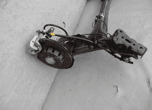 Oś tylna belka tył corsa f peugeot 208 ii 4