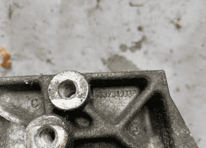 Łapa alternatora Peugeot Citroen 9637349380 3