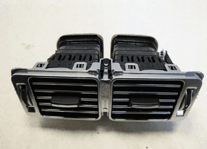 Range rover vogue L405 kratka nawiewu tył 4