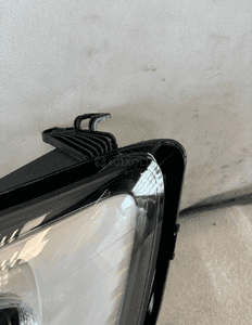 Lampa lewy przod renault master iv 4 260602286R uk 2