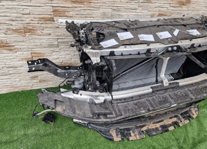 Pas przedni wzmocnie chłodnice bmw 8 G14 G15 G16 2