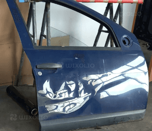 Dacia Sandero I  drzwi przód przednie  prawe   DV61H 2
