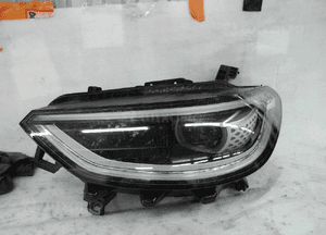Vw ID3 idealna lampa przednia lewa 1