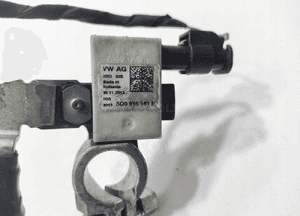 KLEMA MINUSOWA VOLKSWAGEN GOLF VII 5Q0915181E 2012-2016 4