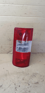 Lampa lewy tył tylna lewa Ford Transit Connect 1