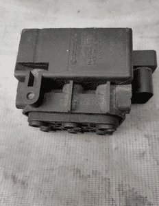 Rozdzielacz pneumatyki Porsche Cayenne II 15-1524-0027.2 3