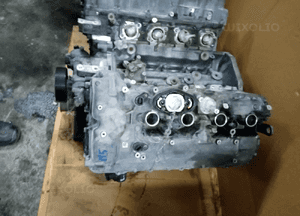Silnik blok silnika słupek BMW M5 G30 F90 M8 F92 F93 4.4 V8 600KM S63B44B 4