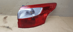 Lampa prawy tył tylna prawa Ford Focus MK3 Kombi BM51-13404-G BM51-13404-H 1