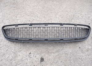 Lancia ypsilon kratka zderzaka przedniego 735431082 1