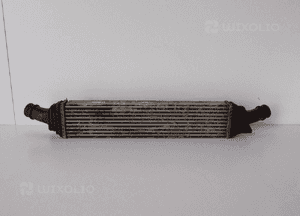Audi A4/A5/Q5 Chłodnica Powietrza - 6157 1