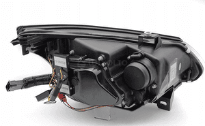 LAMPY REFLEKTORY XENON RINGI LED do BMW E60 E61 OD 2005 DO 2007 Roku 3