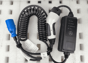 MERCEDES KABEL ŁADOWARKA ELEKTRYCZNA Przewód Ładowania A0005838102 DELPHI 4