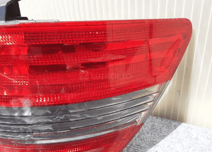 Lampa tył tylna prawa mercedes- benz w 245 b klasa 3