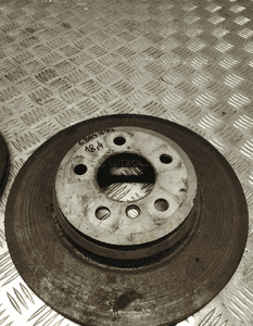 Bmw F30 F31 F32 tarcza hamulcowa tył 6864899 8