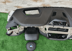 Deska konsola z poduszkami bmw 5 G30 G31 M5 F90 3