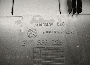 Osłona zaślepka silniczka wycieraczki tył VW Caddy III 2K0868629 5