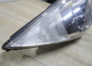 Kia venga 10- lampa przednia przód prawa 92102-1p000 4