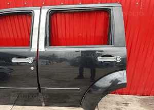 Dodge nitro drzwi lewy tył oryginał ładne w kolor 2