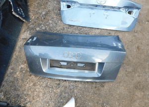audi A4 B6 klapa nr 40102 WYSYŁKA 1