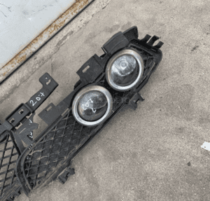 Mercedes E 207 coupe kratka halogen światło absorber   dzienne przedniego zderzaka wzmocnienie 8